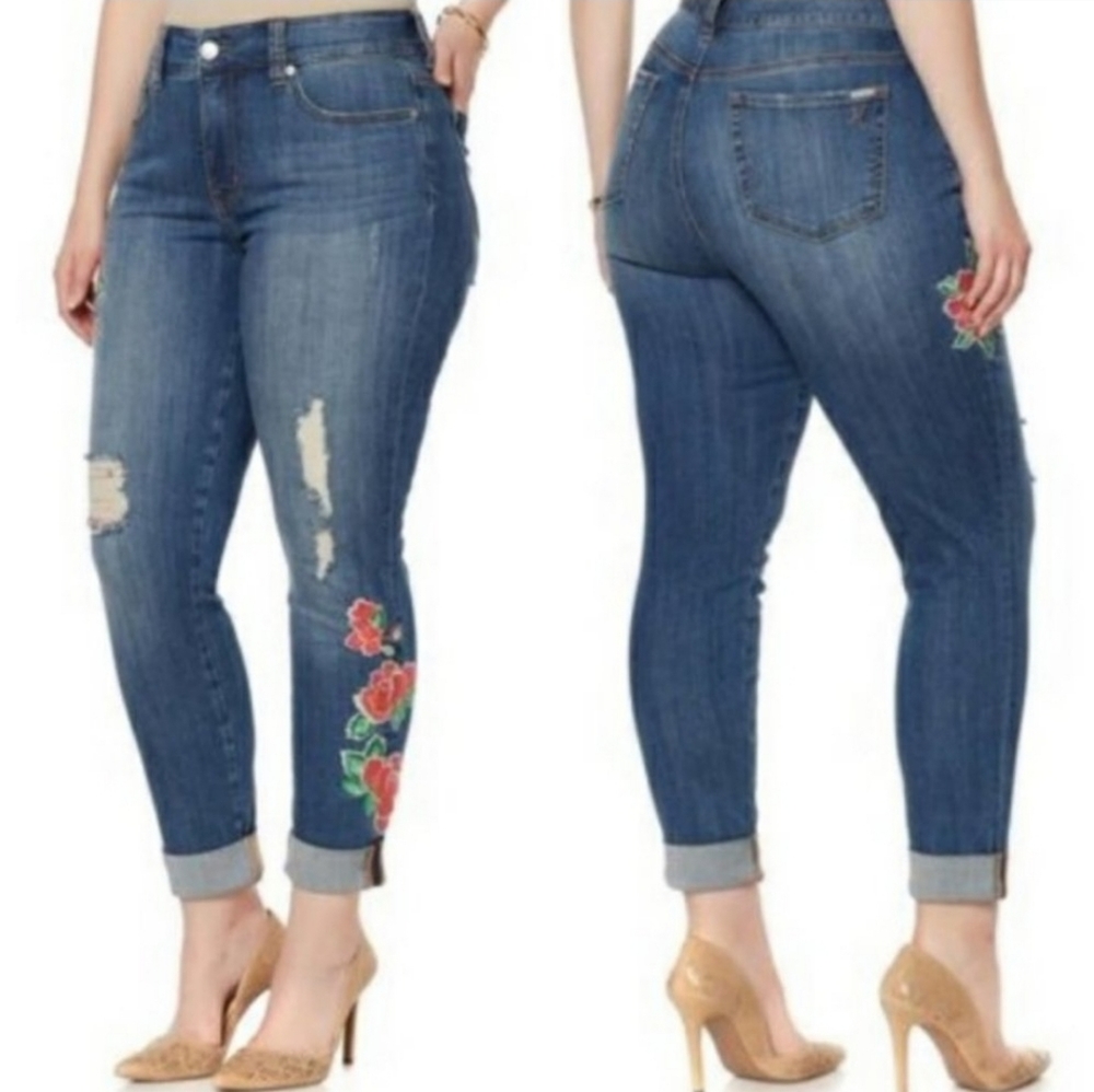 Melissa McCarthy Seven7 floral embroidered jeans